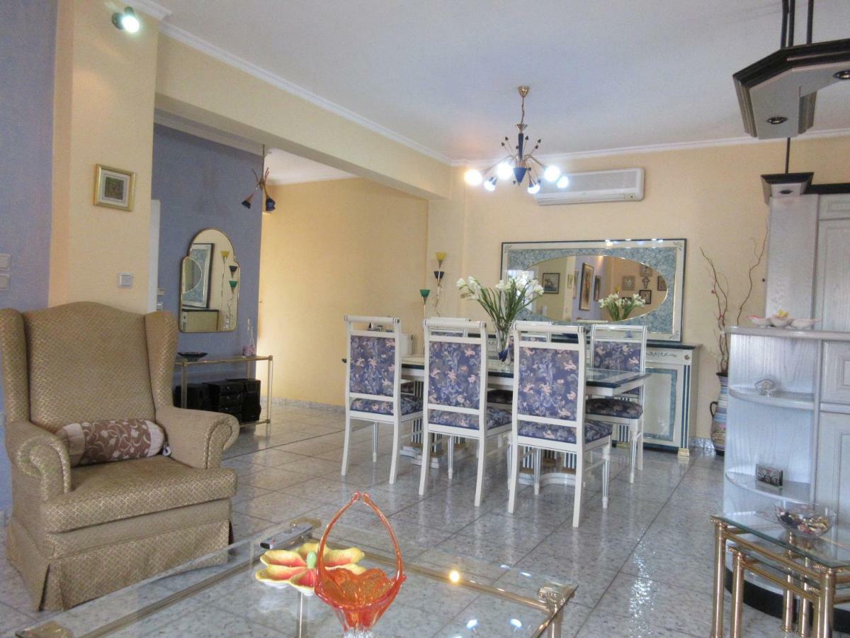 Toula Apartment リトコロン エクステリア 写真