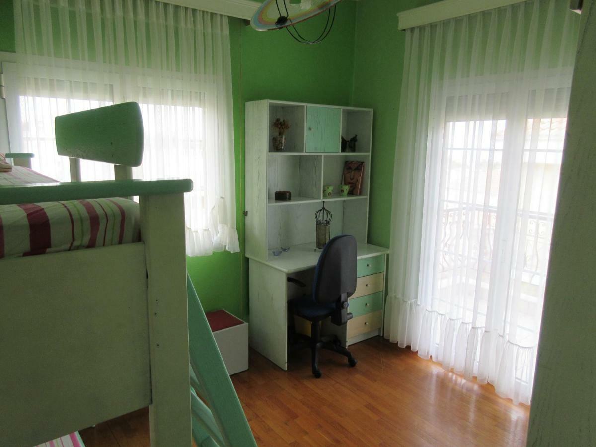 Toula Apartment リトコロン エクステリア 写真